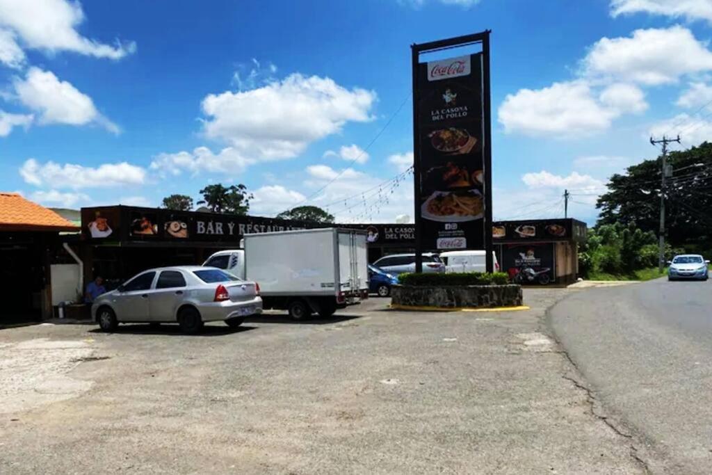 Orange Apartment 5 Min Aeropuerto Juan Santamaria Alajuela Екстериор снимка