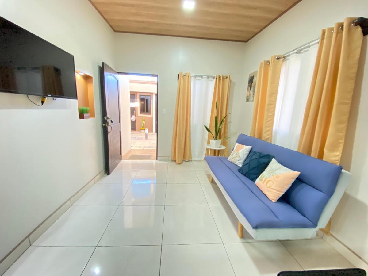 Orange Apartment 5 Min Aeropuerto Juan Santamaria Alajuela Екстериор снимка